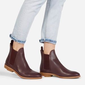 Everlane Chelsea Boot- Burgundy